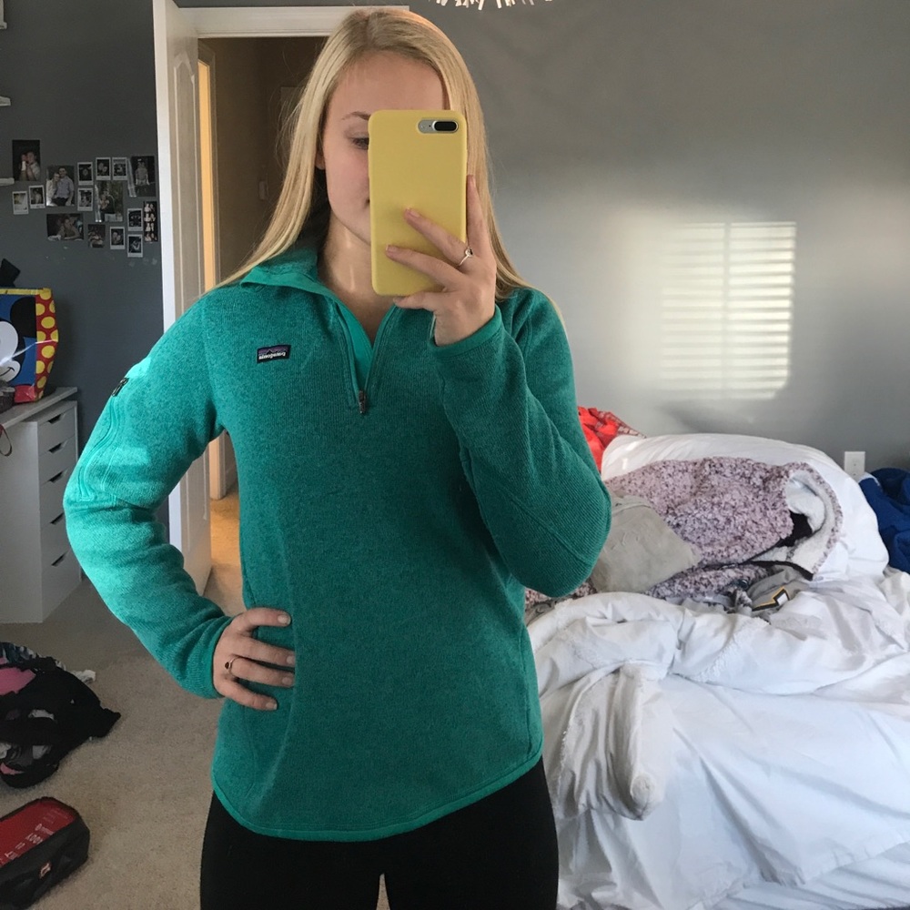 LIKE NEW PATAGONIA pullover